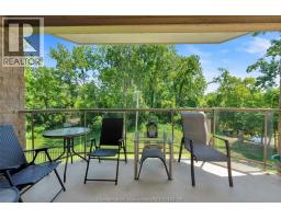 10 Van Allen AVENUE UnitNo. 201 - 3