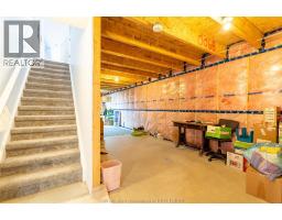105 Moonstone CRESCENT - 32