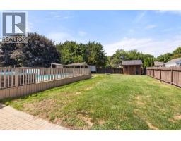 23 Queensway DRIVE - 29
