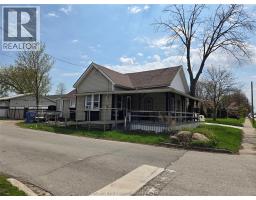 106 Park Avenue E AVENUE - 3