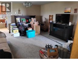 221 HOLT LINE - 6