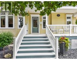 15 Ellwood AVENUE - 9