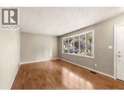 98 Cardinal CRESCENT - 5