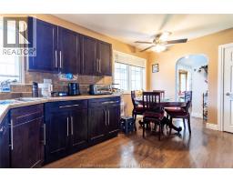 6 BIDDELL AVENUE - 12