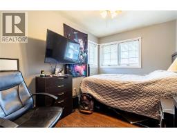 6 BIDDELL AVENUE - 19