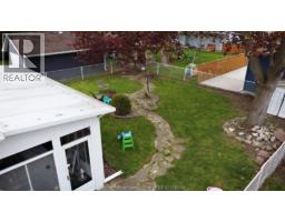 6 BIDDELL AVENUE - 39
