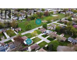 6 BIDDELL AVENUE - 42