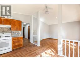 12 LANSDOWNE AVENUE - 10