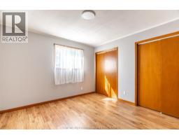 12 LANSDOWNE AVENUE - 14