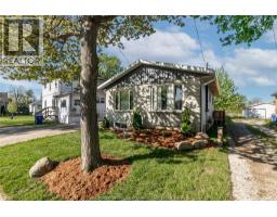 12 LANSDOWNE AVENUE - 2