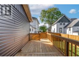 12 LANSDOWNE AVENUE - 29