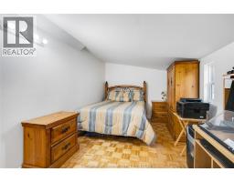 848 GRAND AVENUE East - 23