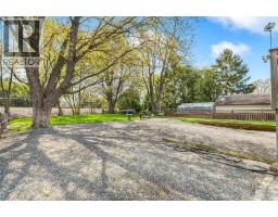 848 GRAND AVENUE East - 42