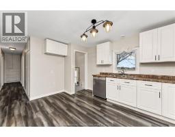 864 MCNAUGHTON AVENUE East - 23