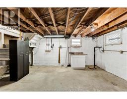 864 MCNAUGHTON AVENUE East - 30