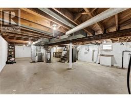 864 MCNAUGHTON AVENUE East - 31