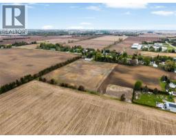 864 MCNAUGHTON AVENUE East - 36