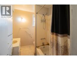 330 Nelson STREET - 15