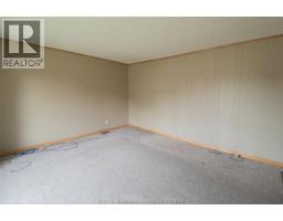 330 Nelson STREET - 6