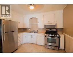 330 Nelson STREET - 9