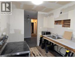 12 Montgomery DRIVE UnitNo. A207 - 23
