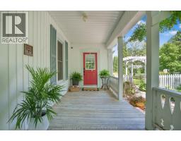 38 Harold STREET South - 10