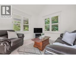 8274 Talbot TRAIL - 19