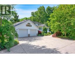 8274 Talbot TRAIL - 3