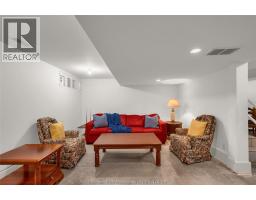 8274 Talbot TRAIL - 36