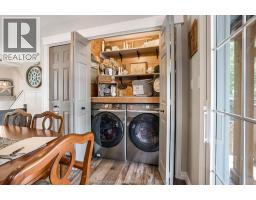 210 Chatham STREET North - 9