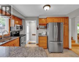 44 BALMORAL ROAD - 12