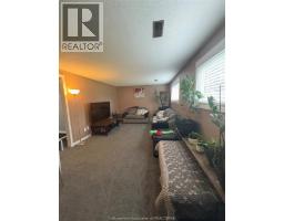 46 OTTAWA DRIVE - 11