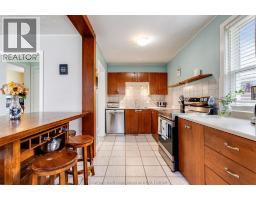 53 Sunnyside AVENUE - 2