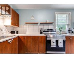 53 Sunnyside AVENUE - 7