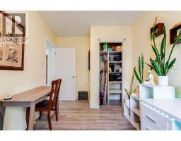 53 Sunnyside AVENUE - 9