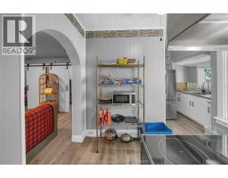 185 Thames STREET - 33