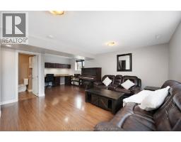67 Azar AVENUE - 25