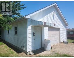 696 CAMERON ROAD - 25