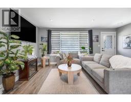 100 ARGYLE CRESCENT - 17