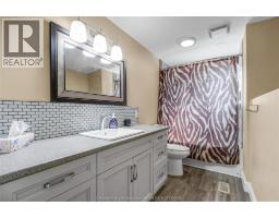 100 ARGYLE CRESCENT - 23