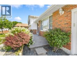 100 ARGYLE CRESCENT - 39