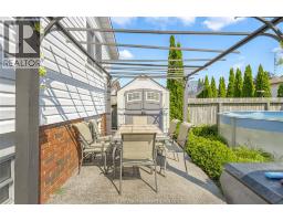 100 ARGYLE CRESCENT - 40