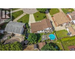 100 ARGYLE CRESCENT - 9