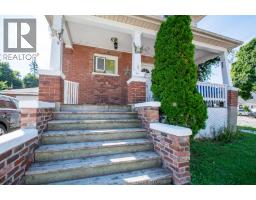 168 Harvey STREET - 4