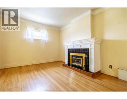 38 Barthe STREET - 7