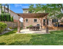 32 Sherwood COURT - 41