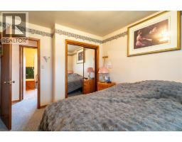 16 ARTHUR DRIVE - 24