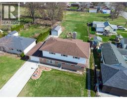 16 ARTHUR DRIVE - 41