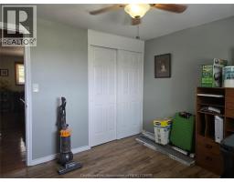 16 Donalda DRIVE - 19