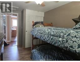 16 Donalda DRIVE - 22
